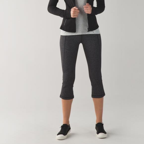 Lululemon Gather & Crow Crop Gray Herringbone Leggings Size 2 - Picture 1 of 10